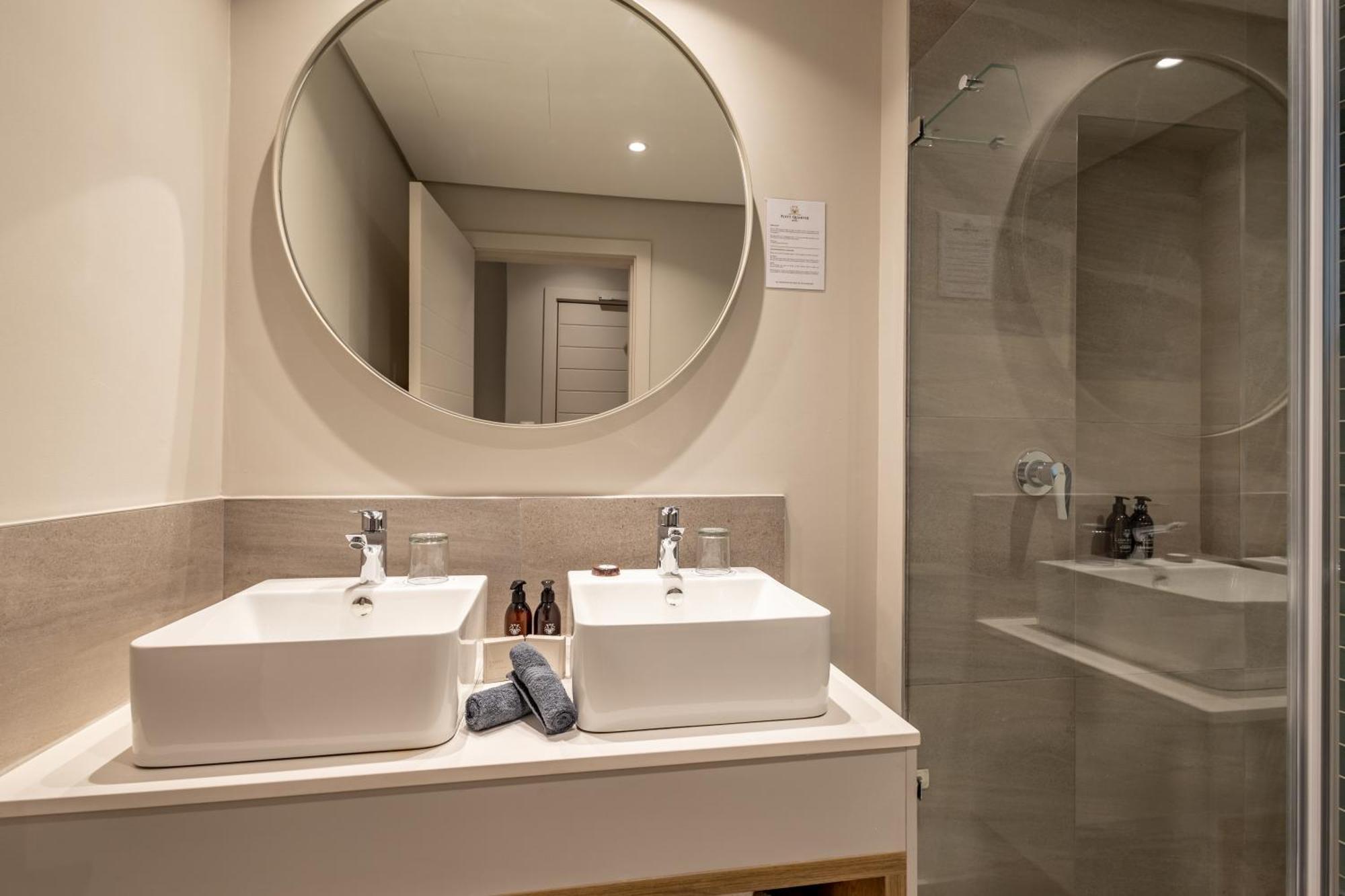 Hotel Plett Quarter - Lion Roars & Plettenberg Bay