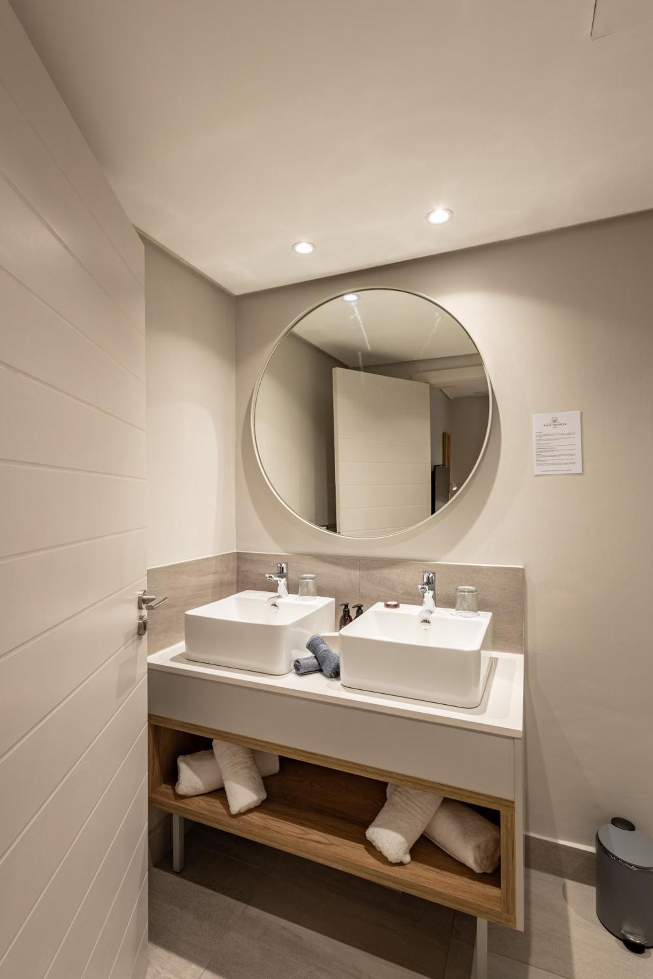 Plett Quarter - Lion Roars & 4*